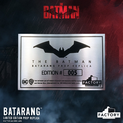 DC COMICS BATMAN BATARANG LIMITED EDITION PROP REPLICA