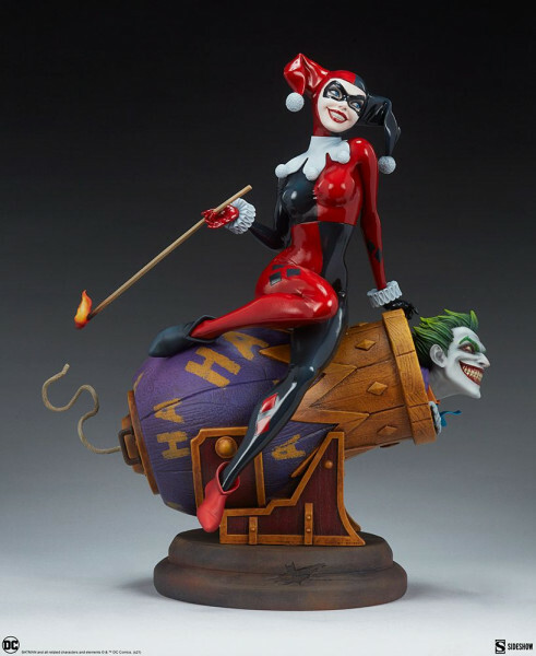 DC Comics - Harley Quinn and The Joker Diorama Statue