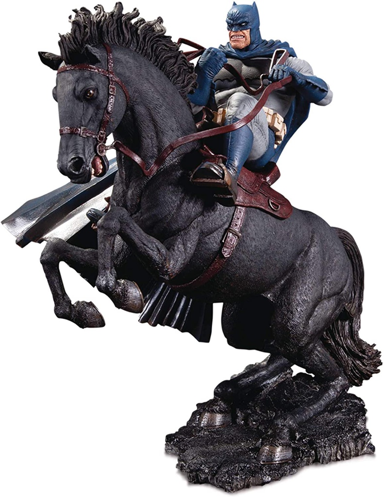 DC Collectibles - The Dark Knight Returns - A Call to Arms Mini Battle Statue (8 Inch)