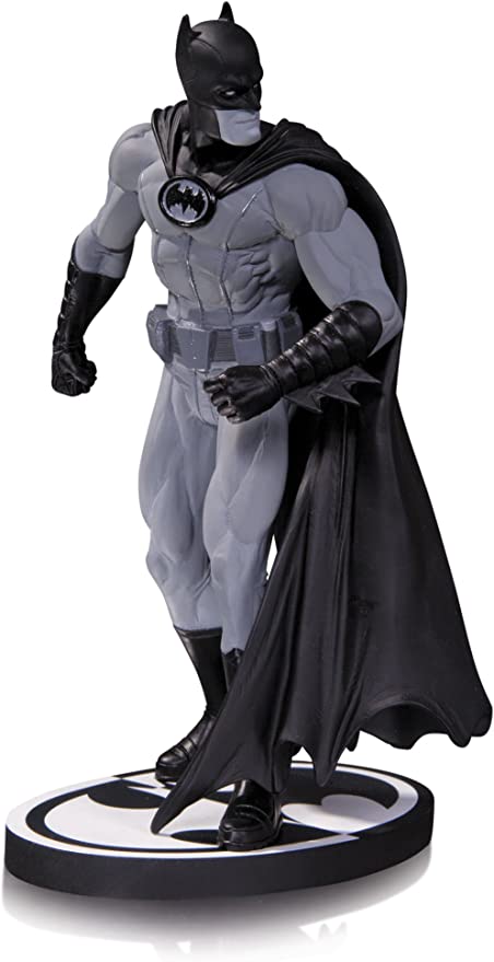 DC Collectibles - Batman Black & White - Batman Statue (by Gary Frank)