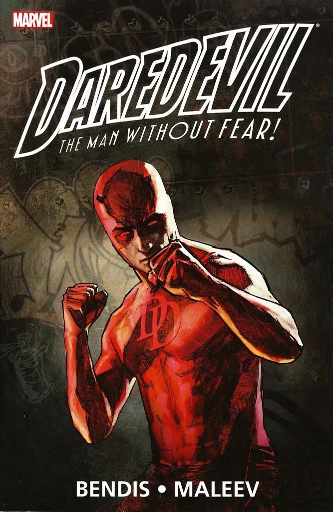 DAREDEVIL BY BENDIS & MALEEV ULT COLL 2