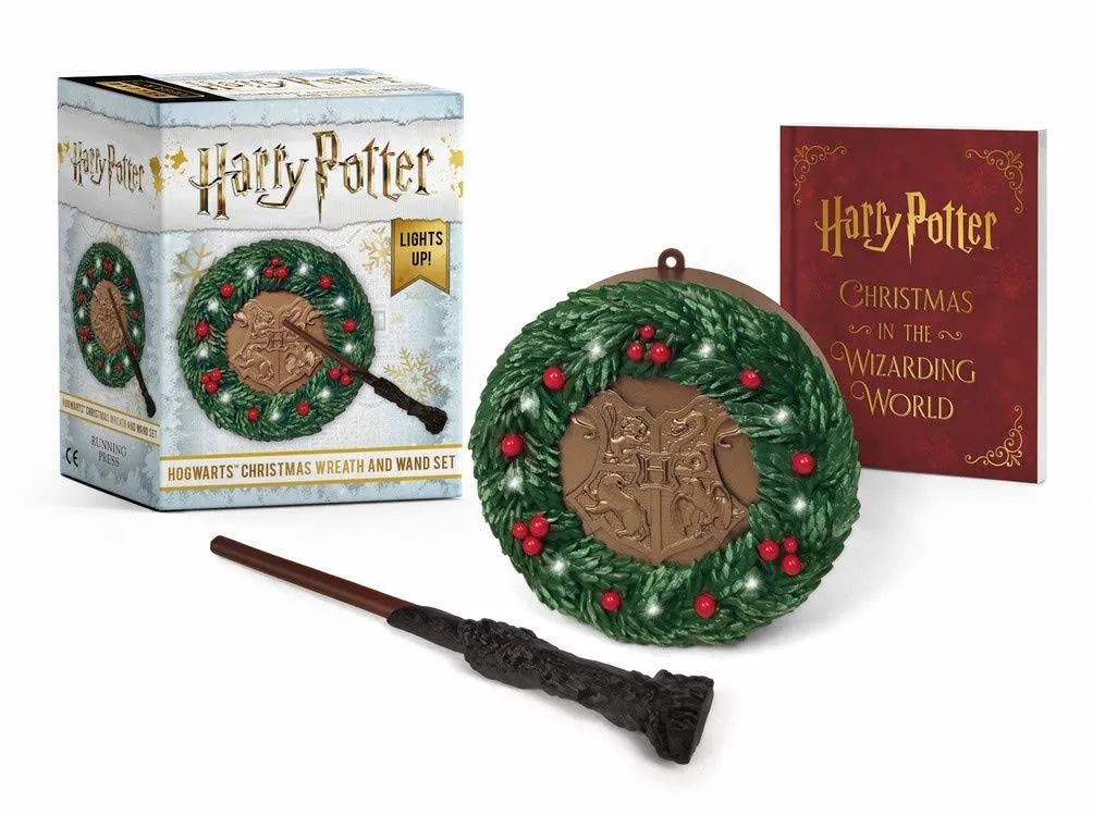 HARRY POTTER HOGWARTS CHRISTMAS WREATH & WAND SET