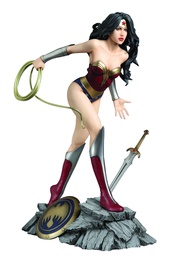 [693904350892] DC COMICS COLLECTION - WONDER WOMAN DELUXE STATUE