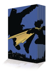 [9781401270131] DARK KNIGHT RETURNS COLLECTORS EDITION BOX SET