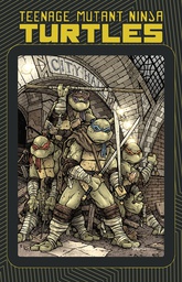 [9781684054831] TMNT MACROSERIES