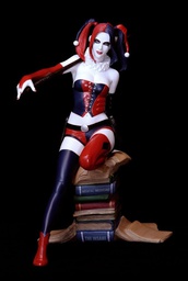 [693904351110] DC Comics - Harley Quinn Fantasy Figure Deluxe Collectible Statue by Yamato